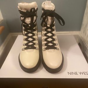 Nine West Persia Bootie -size 7